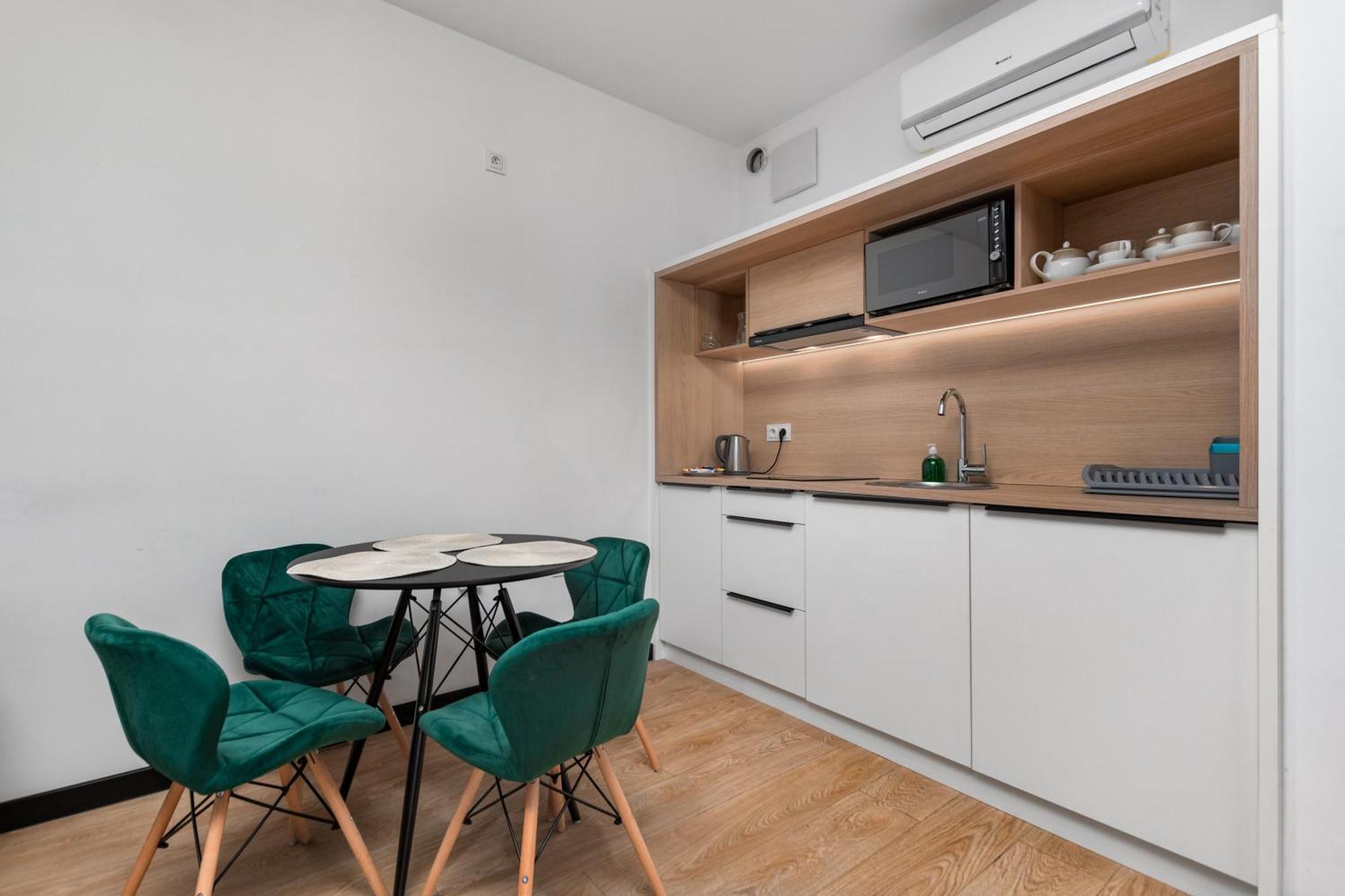 Zamoyskiego 37 By Homeprime Varšava Exteriér fotografie