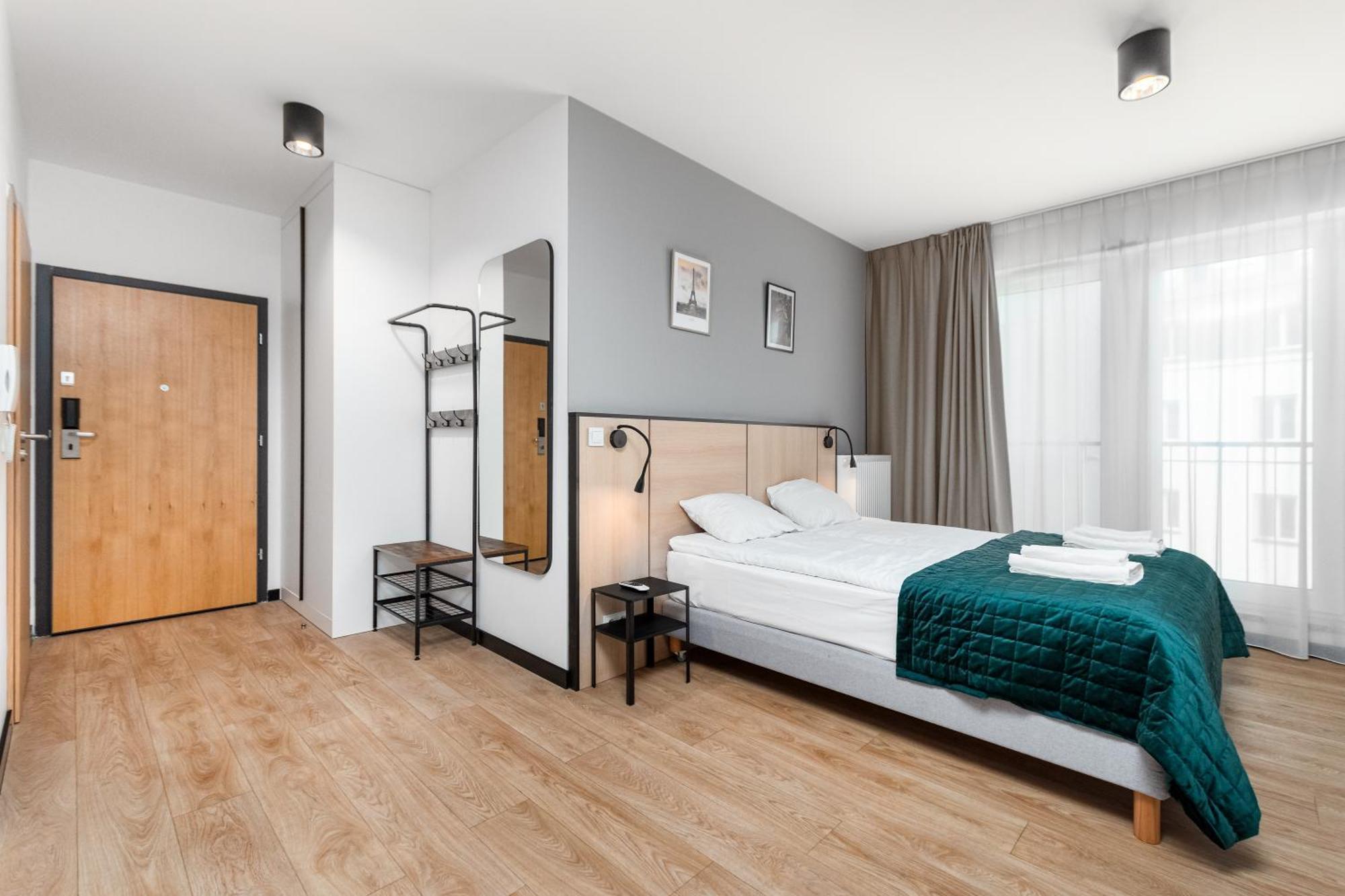 Zamoyskiego 37 By Homeprime Varšava Exteriér fotografie